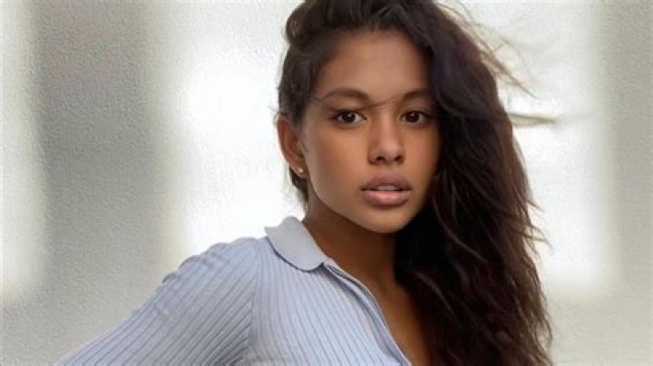 Ammika Harris Looks Amazing In Her Latest Photoshoot