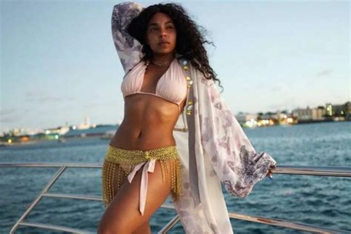 Ashanti Still Cannot Compete With Her Mother Tina Douglas Despite Latest Mesmerizing Bikini Photos — Sister Shia Is Also Shinning