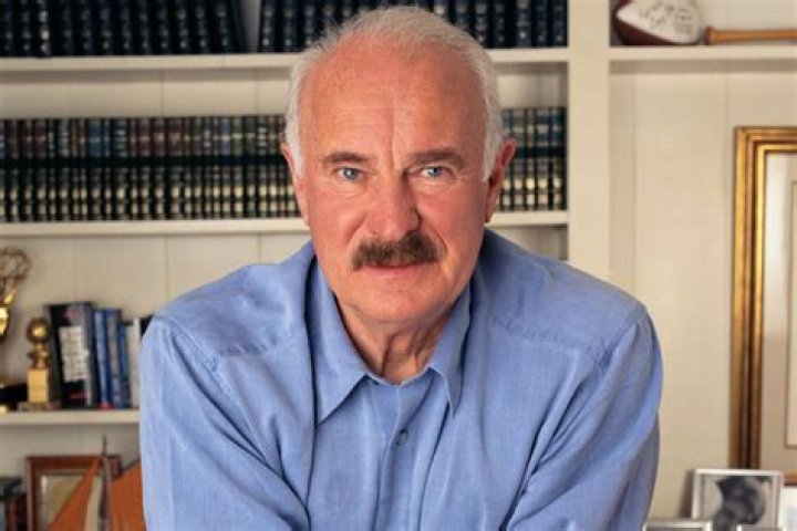 Dabney Coleman Biography - Facts, Childhood, Family Life & Achievements