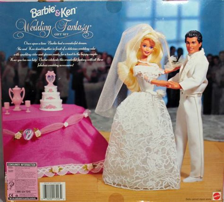 Do Barbie and Ken get married? – Celebrity
