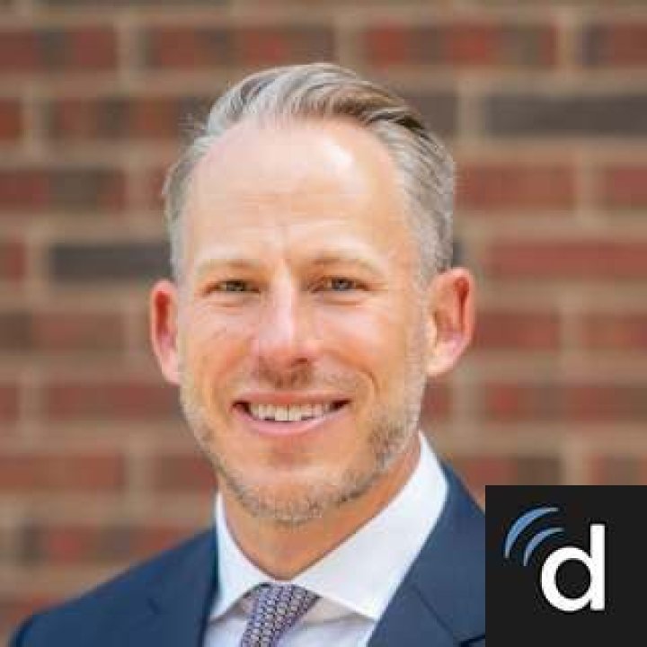 Dr. Matthew Saltzman, MD – Chicago, IL