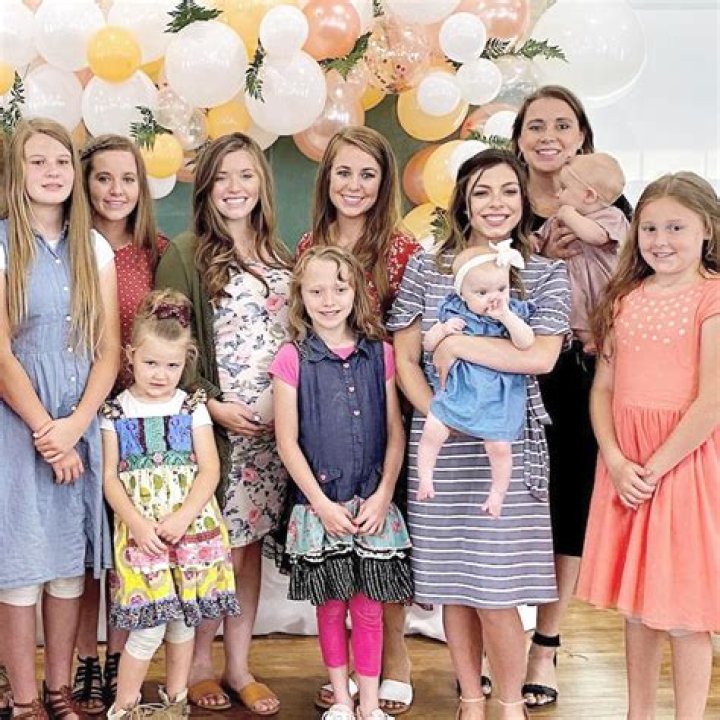 Duggar Family Feud: Did Derick Dillard Skip Jill Duggar’s Birthday Party?