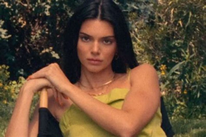 Kendall Jenner Puts Her Beach Body On Full Display In A White Two-Piece Bathing Suit — See The Look!