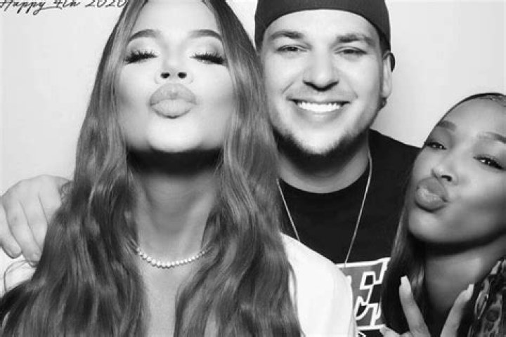 KUWTK: Khloe Kardashian Reveals Her Brother Rob Kardashian Is Dating Someone And Opens Up About His Relationship With Blac Chyna