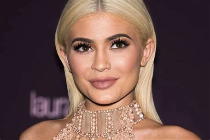 Kylie Jenner On Her Anxiety Issues – Her Life ‘Isn’t Perfect’