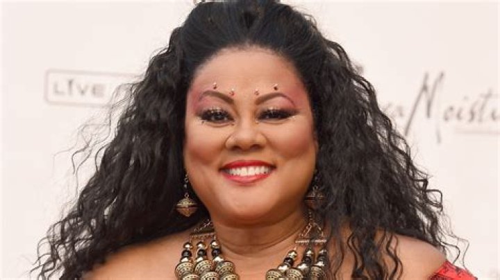 Lela Rochon Biography - Facts, Childhood, Family Life & Achievements