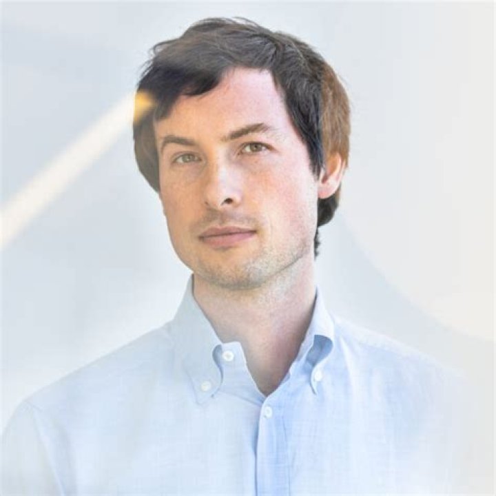 Reed Jobs Biography, age, wife, children, occupation, net worth