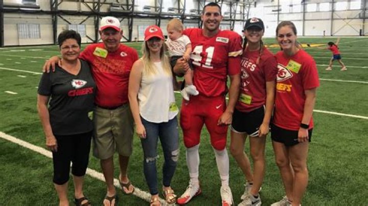 Rex Burkhead age, height, ethnicity, family, college, 40 time, draft, trade, net worth, Instagram