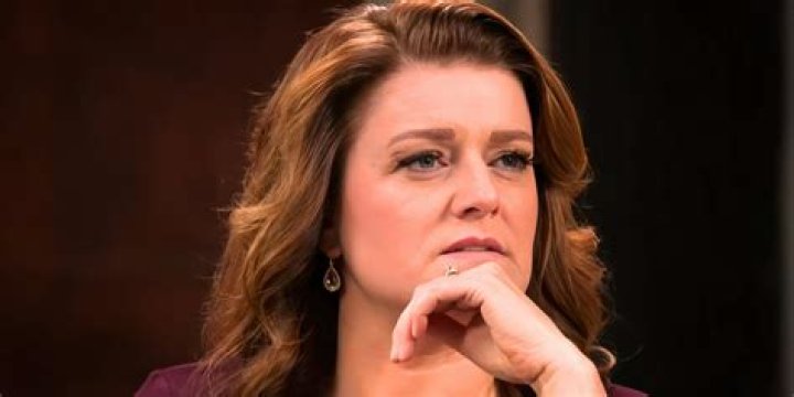 What Does Robyn Brown Do For Work? – Celebrity