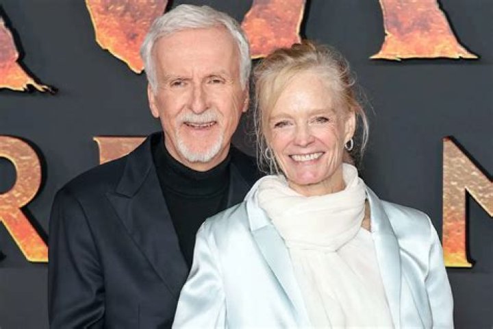Who is James Cameron wife Suzy Amis Cameron?